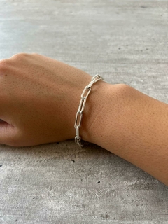 PULSERA LUKY