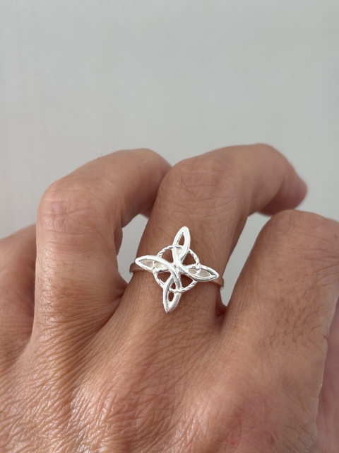 ANILLO NUDO DE BRUJA - comprar online