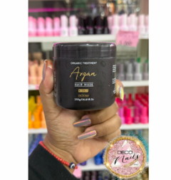 Máscara capilar nutrición brillo Bekim Argan 4 oils 250G