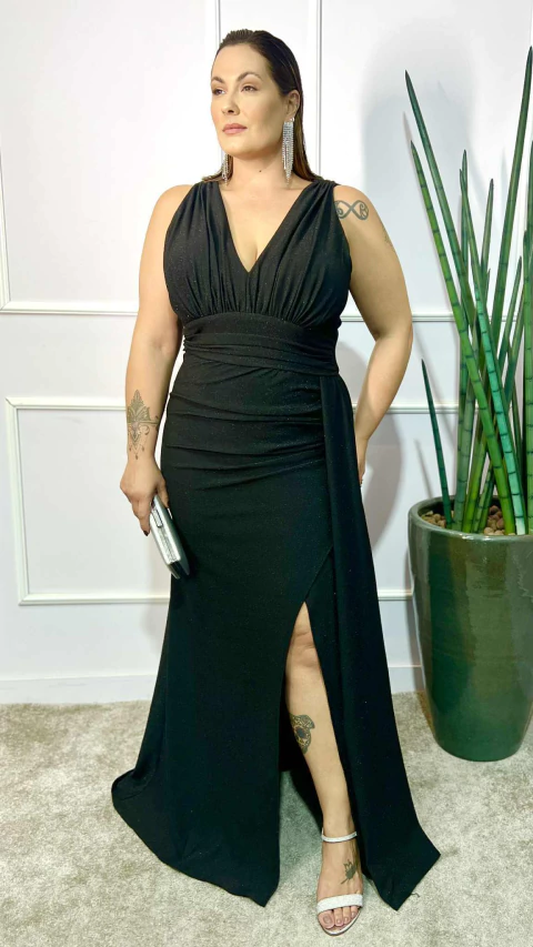 Vestido em malha lurex Jessy Preto Plus - comprar online