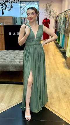 Vestido em Microtule Manuelly Verde Oliva (Multiformas)