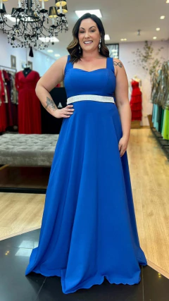 Vestido em Crepe Amalia Azul Royal Plus + Cinto Strass (Mangas e Cinto Removíveis) - Babel