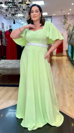 Vestido em Crepe Amalia Verde Menta Plus + Cinto Strass (Mangas e Cinto Removíveis) - Babel