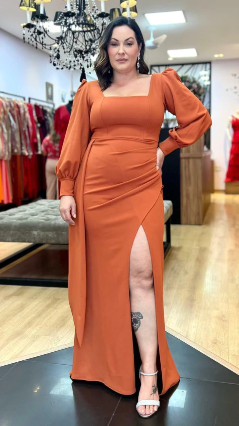 Vestido em Malha Creponada Kiara Terracota Plus - comprar online