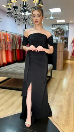 Vestido em Crepe Laíza Preto (Manga Removível) - comprar online