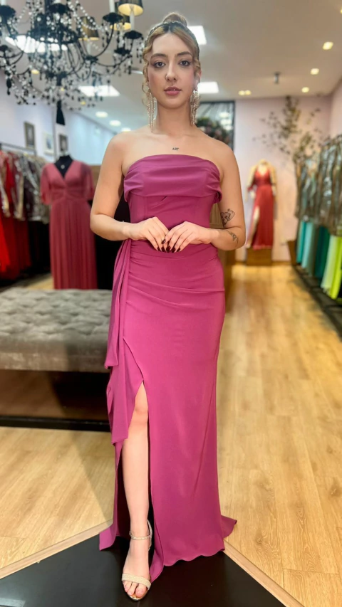 Vestido em Crepe Laíza Fucsia (Manga Removível) - comprar online