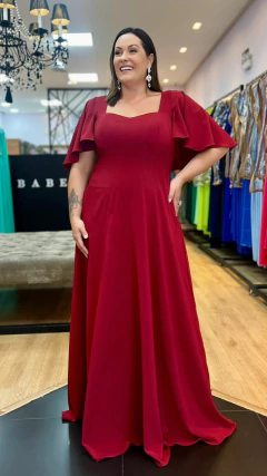 Vestido em Crepe Amalia Marsala Plus (Mangas Removíveis) - comprar online