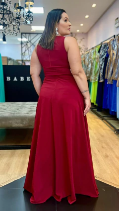 Vestido em Crepe Amalia Marsala Plus (Mangas Removíveis) - loja online