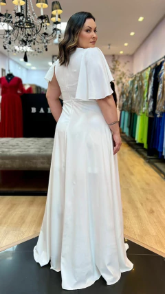 Vestido em Crepe Amalia Branco Plus (Mangas Removíveis) - loja online