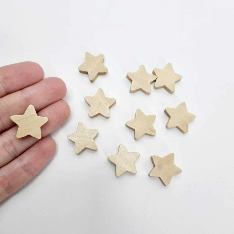 Estrela de madeira com furo 20mm - 10 unidades