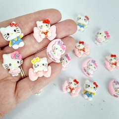 Aplique de resina Hello Kitty - 5 unidades