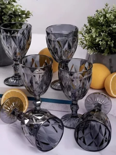 Set x 6 Copas 350ml Vidrio Rombos Plateado Fume - comprar online