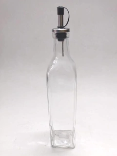 Imagen de Aceitera 250 ml Vidrio C/pico Acero