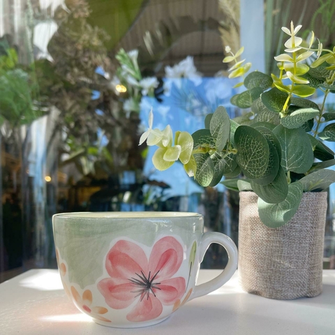 TAZA FLORES ROSAS Y NARANJAS