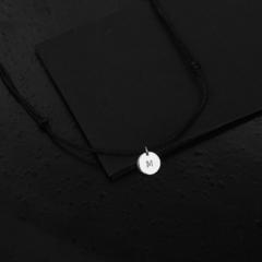 C100A Collar Uma Disco Inicial - ALÒ Joyas & Diseño