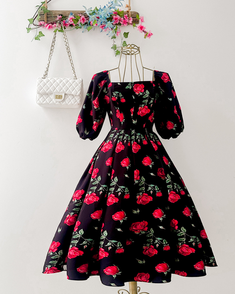 Mídi Beatrice Amor em rosas