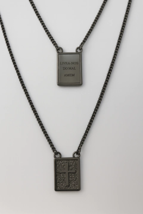 Escapulário Livrai-nos do Mal Ródio Negro - comprar online