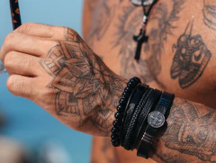 Pulseira Ônix na internet