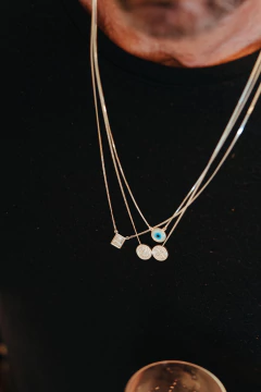 Escapulário São Bento Prata na internet