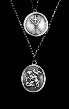 Escapulário São Jorge Prata - DOM ACCESSORI