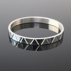 Bracelete Triangle