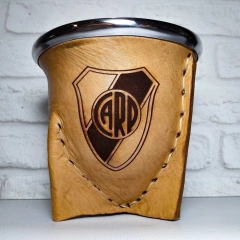 River Plate - Camionero Cuero