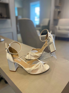 SANDÁLIA BIANCA - Pérola - comprar online
