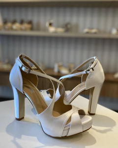 SANDÁLIA ELOAH - Salto Alto