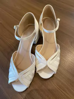 Imagem do SANDÁLIA ALINE - Pérola