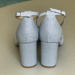 Sapato de Festa Confortável Sandália Prata Salto Grosso Bloco Baixo Bianca - Due Donne Calçados