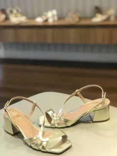 SANDÁLIA ELISA - Dourada