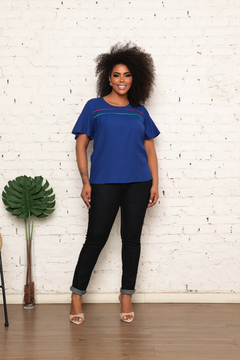 Blusa Cris na internet