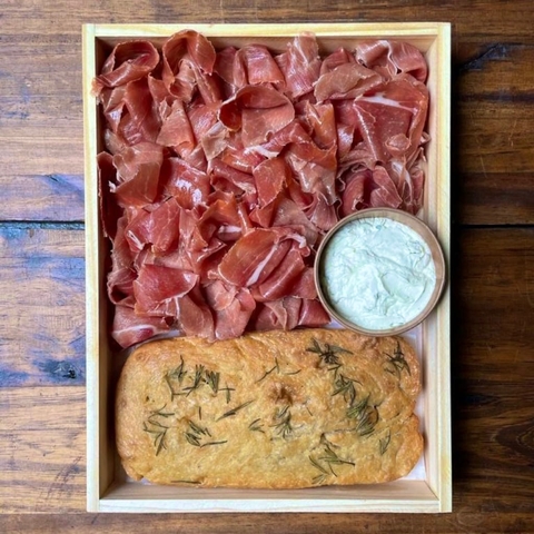 Jamón Serrano & Focaccia (3 personas)