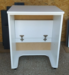 Imagen de MESA PARA MÁQUINA DE COSER SIMPLE