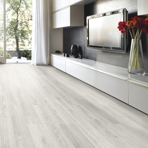 Piso Flotante Melamínico Roble Gris L8614 AC4 8mm