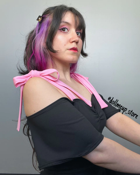 Cropped Manga Sino com Alça Laço Rosa - comprar online