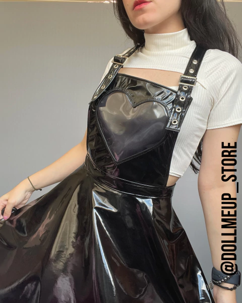 Salopete Ita jardineira Vinil preta