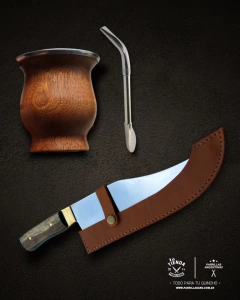 #Reg01 - Cuchillo bowie + Camionero Algarrobo