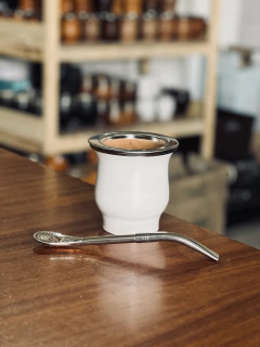 Mate Camionero Blanco Algarrobo | Virola Inoxidable