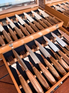 24 Piezas Deluxe guayubira y bronce