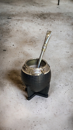 Imagen de Mate torpedo Croco - Virola cincelada