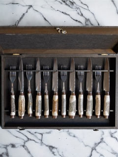 JUEGO 12 PIEZAS DE CIERVO Y BRONCE INOX 420 - comprar online