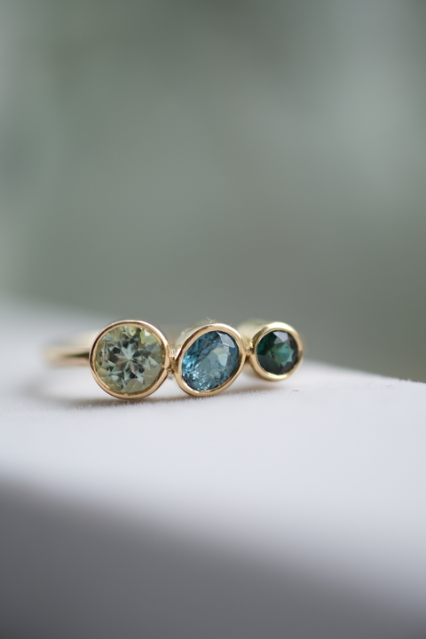 Anillo Martina •Verdes• 800 usd - comprar online