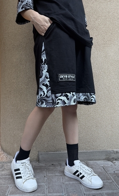 Imagen de OUTFIT - “BLACKOUT WAVE”