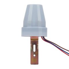 Fotocontrol / Fotocelula 220v 10A Etheos - comprar online