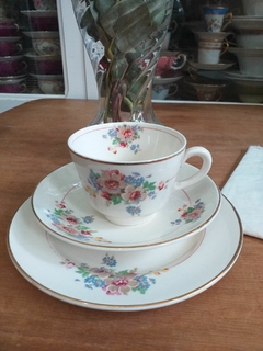 Trio de té Pottery Hanley England.