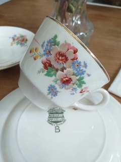 Trio de té Pottery Hanley England. - Vajilla Boutique