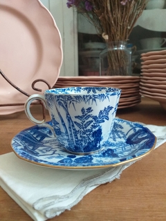 Taza café grande porcelana inglesa R Crown Derby en internet