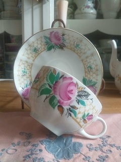 Taza de té en porcelana Europea - comprar online