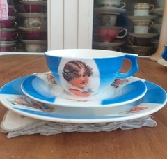 Trio de té infantil de loza Holandesa - comprar online
